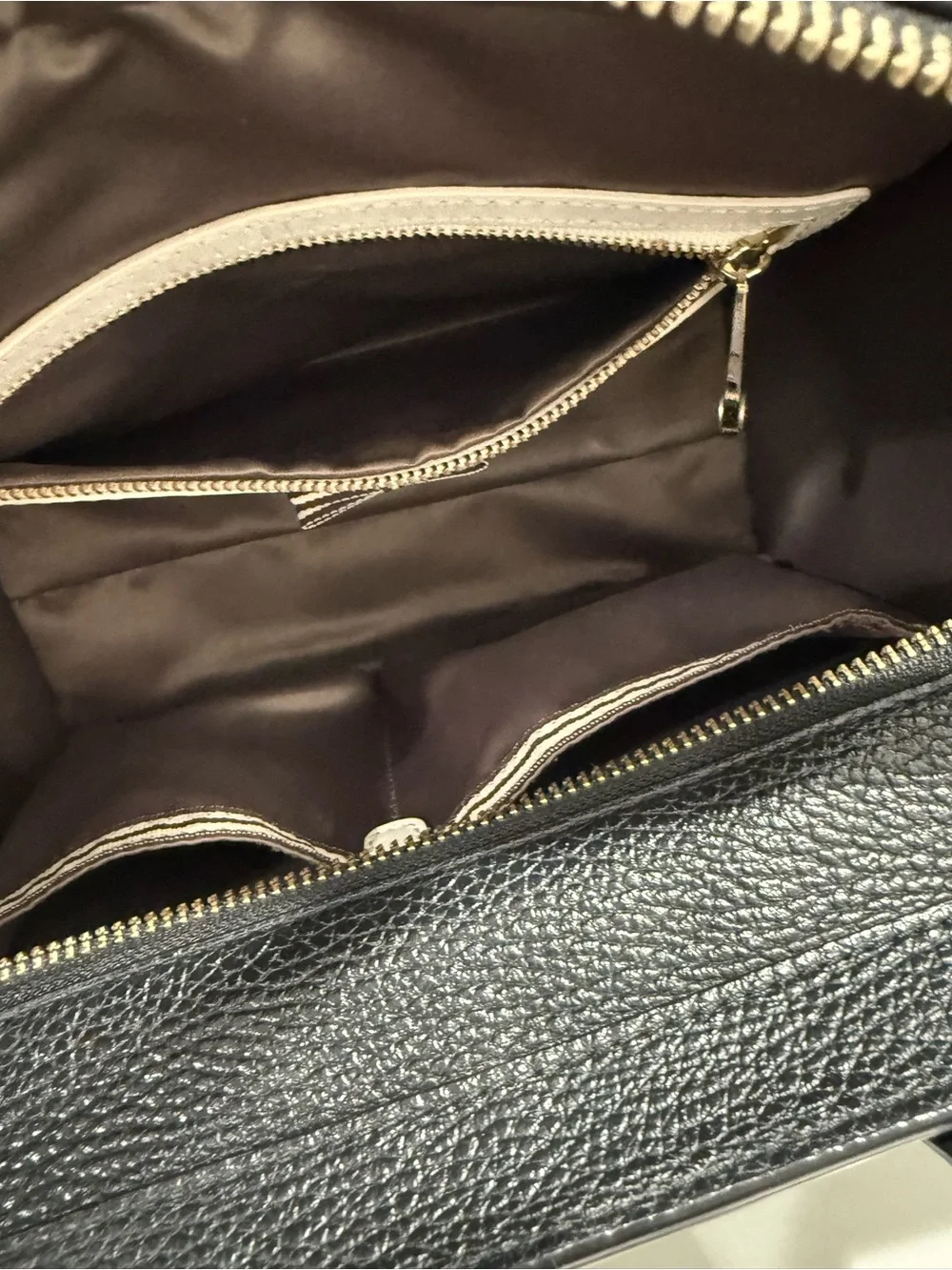 henri bendel structured pebbled